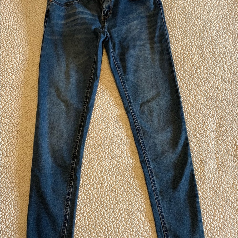 Women’s Skinny Dark Blue Jeans.  Size Small